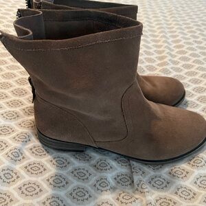 Crown Vintage Mindy  Brown Ankle Boots